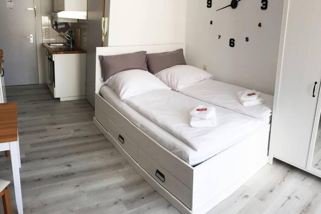 Apartment-Mitten In Konstanz, Gratis Parkplatz & Fahrrader, Netflix Tv Zewnętrze zdjęcie